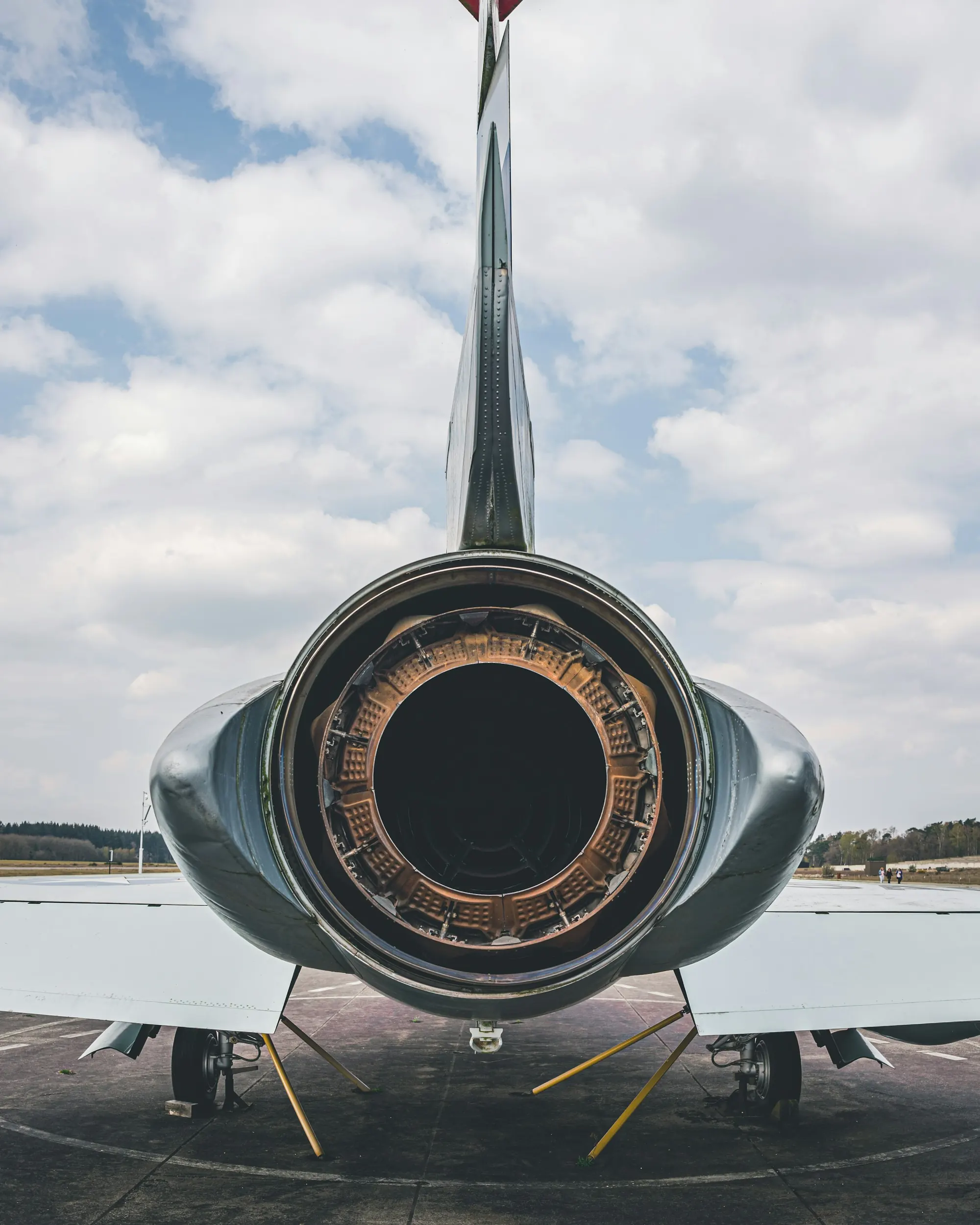 Close view of a business jet engine nacelle and pylon
